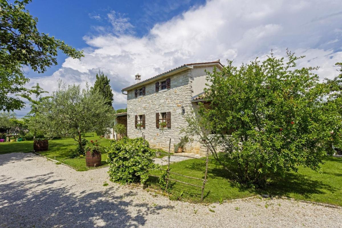 Villa Galant in Prkačini  Žminj Exterior foto